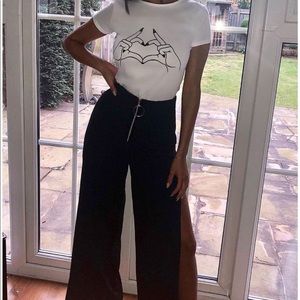 White hand heart graphic shirt